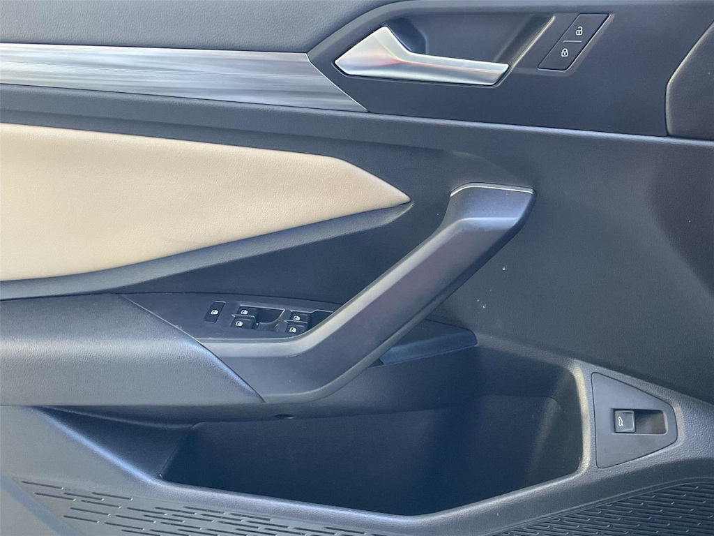 Thumbnail: 2019 Volkswagen Jetta - 22