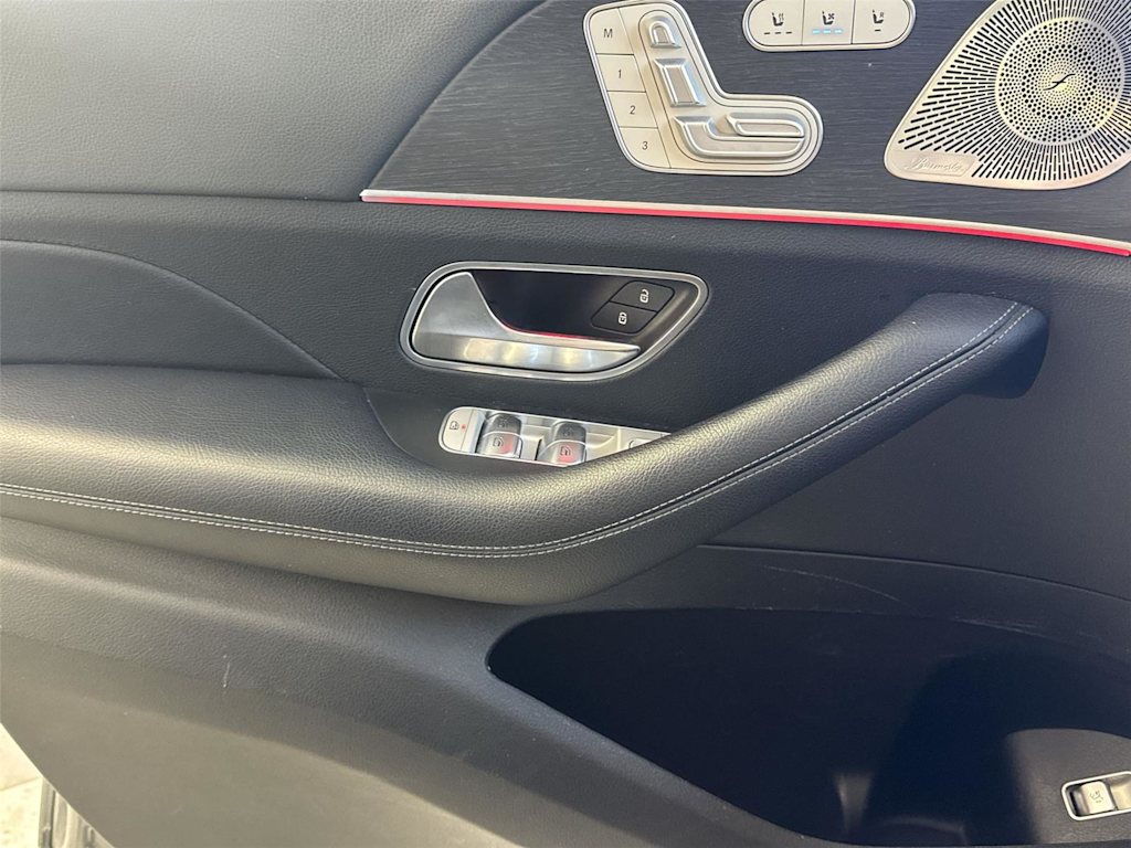 Thumbnail: 2020 Mercedes-Benz GLS - 23