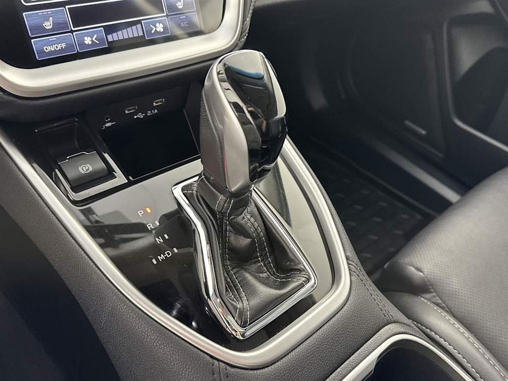 2021 Subaru Outback Limited 11