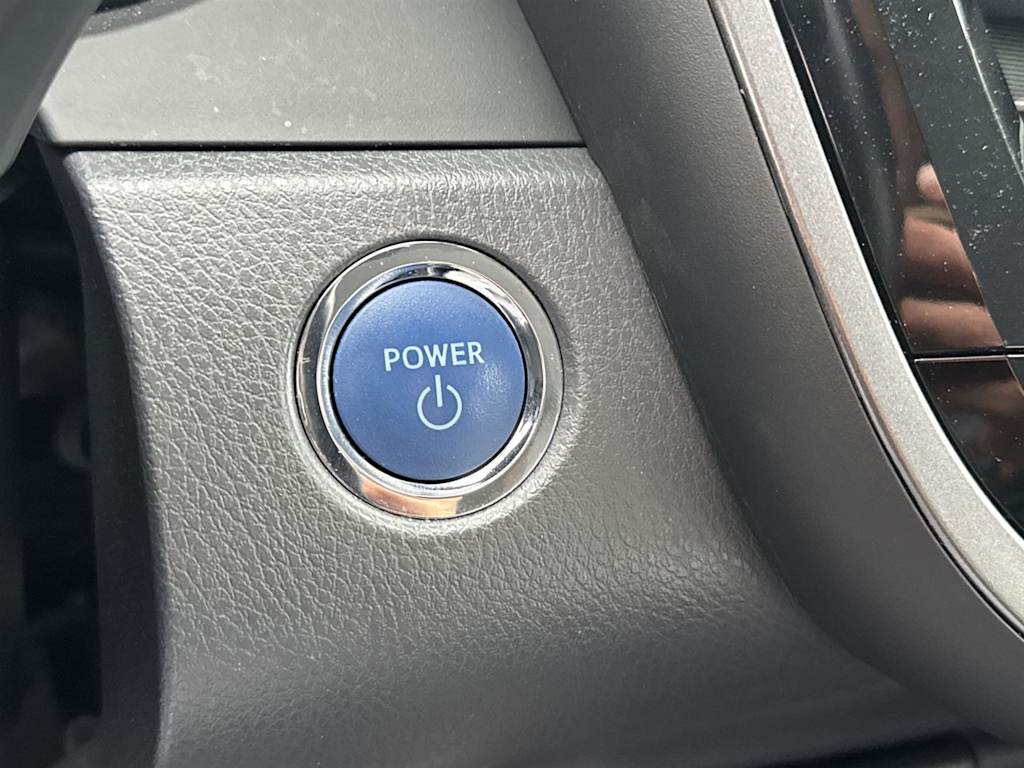 2023 Toyota Camry SE 29