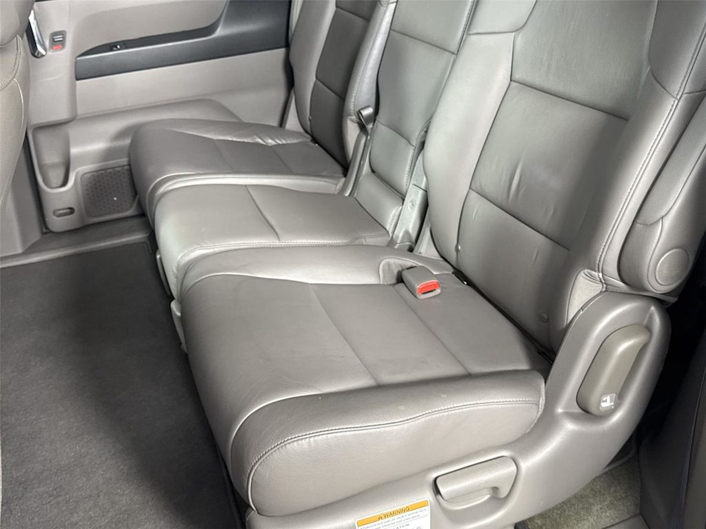 Thumbnail: 2016 Honda Odyssey - 8