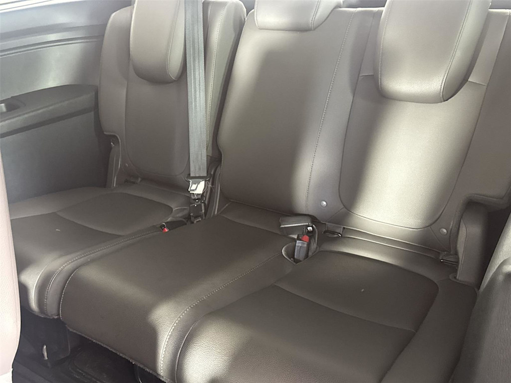 Thumbnail: 2019 Honda Odyssey - 8