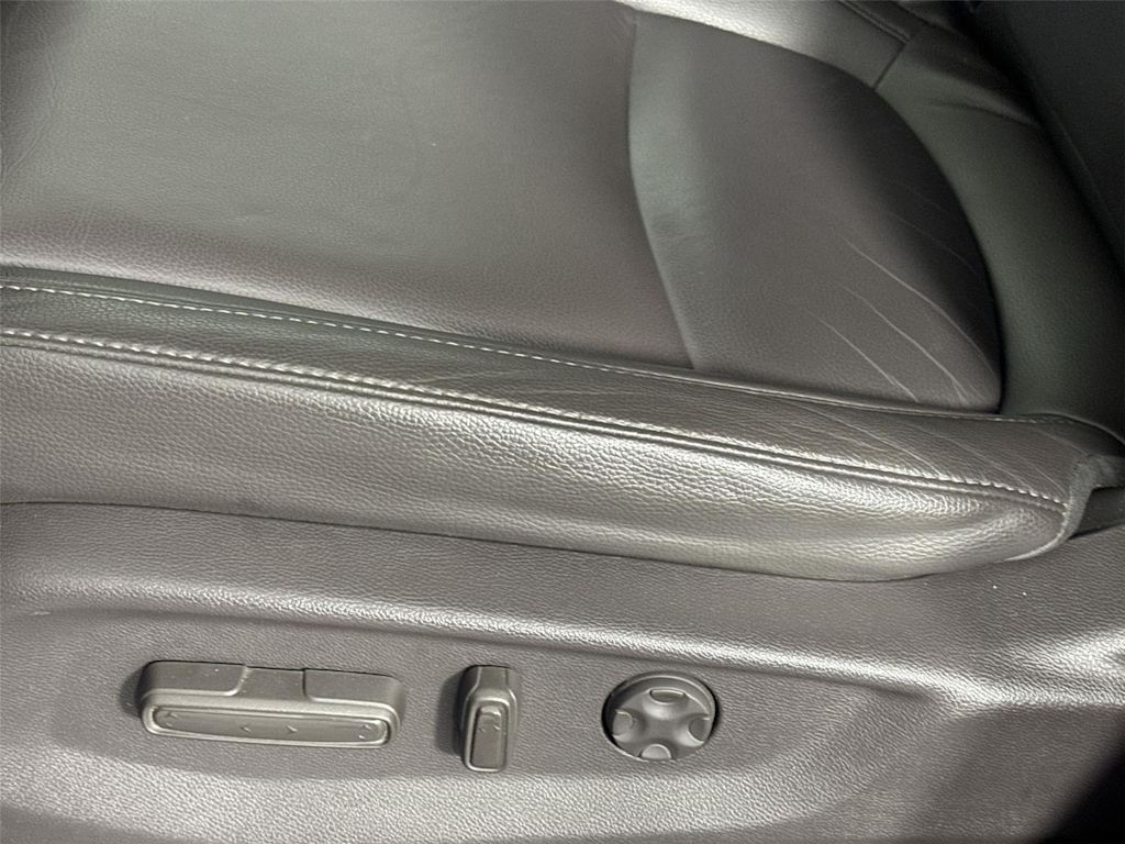 Thumbnail: 2019 Honda Odyssey - 17