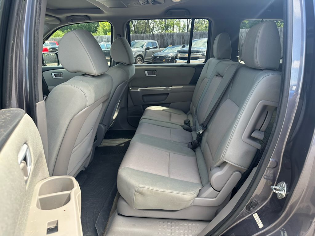 Thumbnail: 2015 Honda Pilot - 10