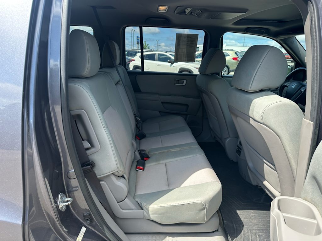 Thumbnail: 2015 Honda Pilot - 23