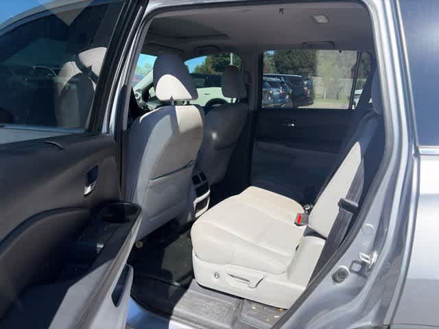 Thumbnail: 2021 Honda Pilot - 8