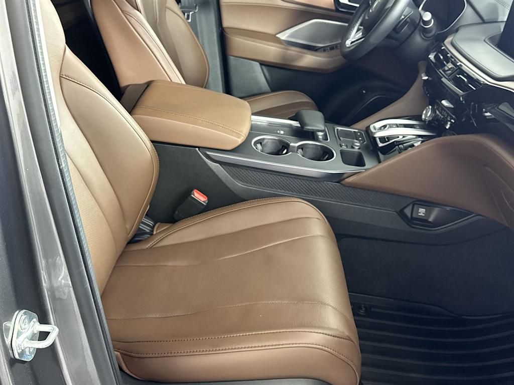 Thumbnail: 2024 Acura MDX - 18