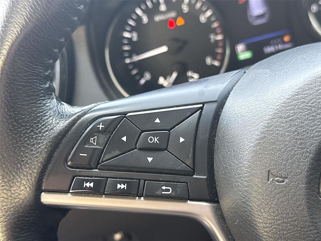 Thumbnail: 2019 Nissan Rogue - 26