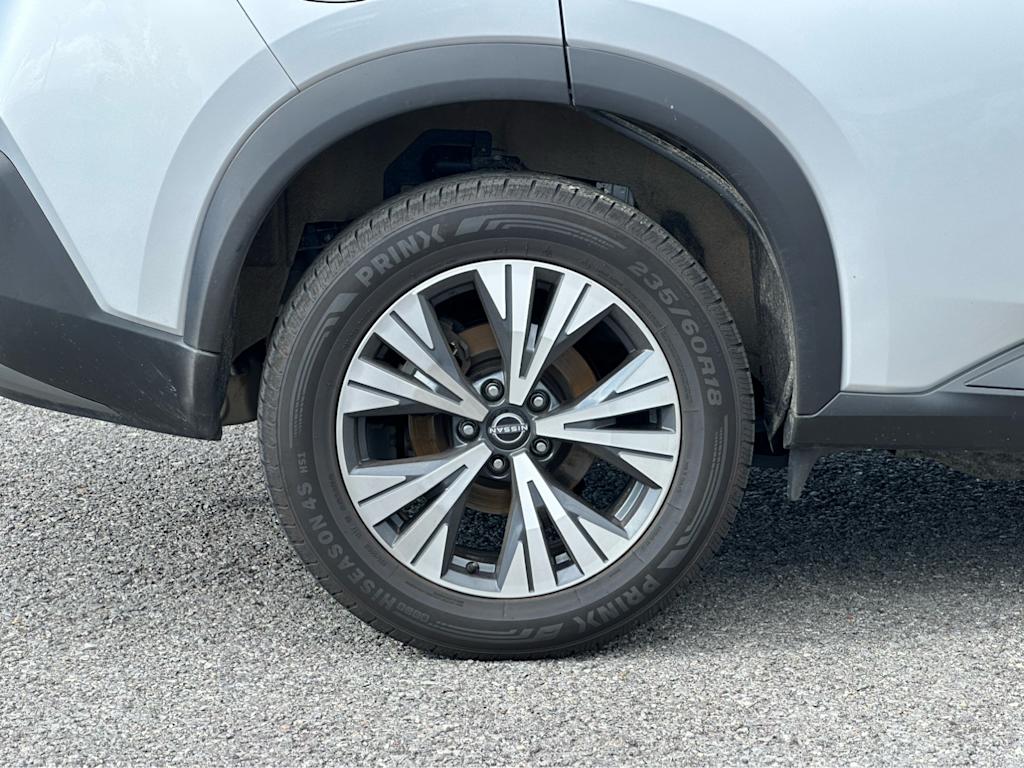 Thumbnail: 2023 Nissan Rogue - 7