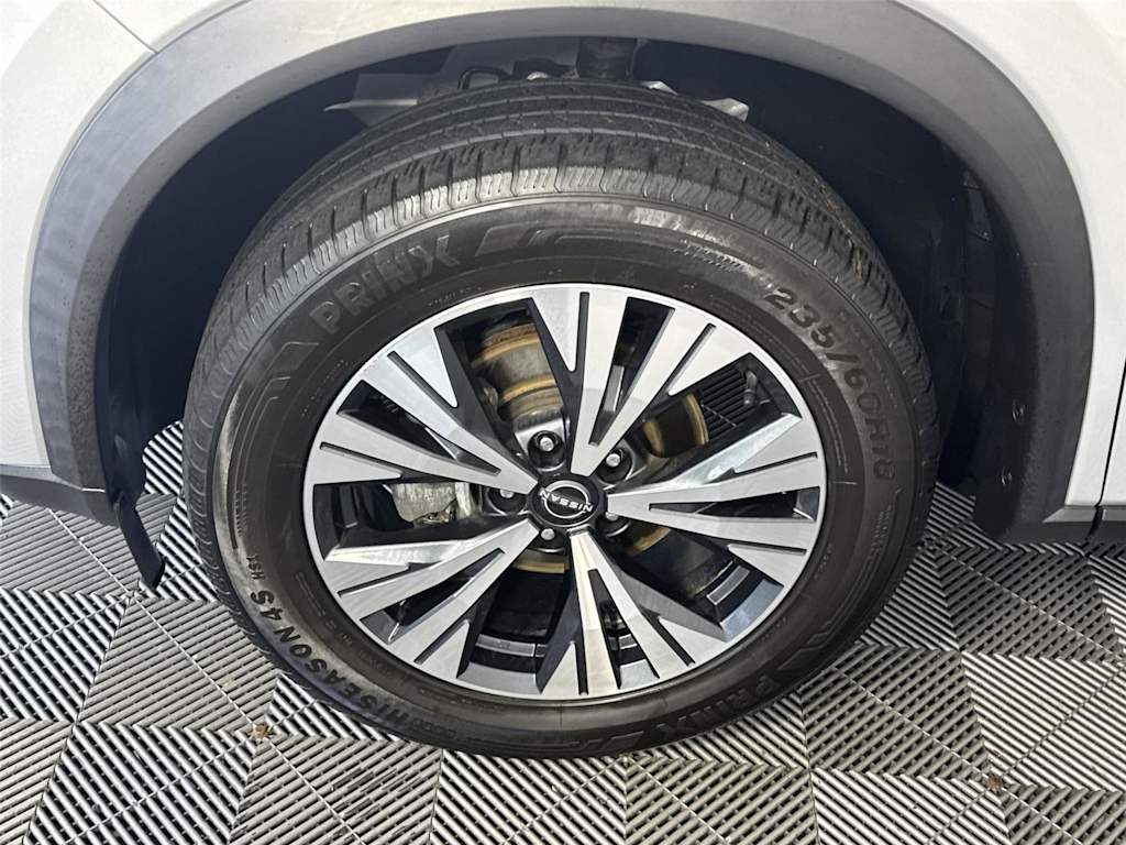 Thumbnail: 2023 Nissan Rogue - 6