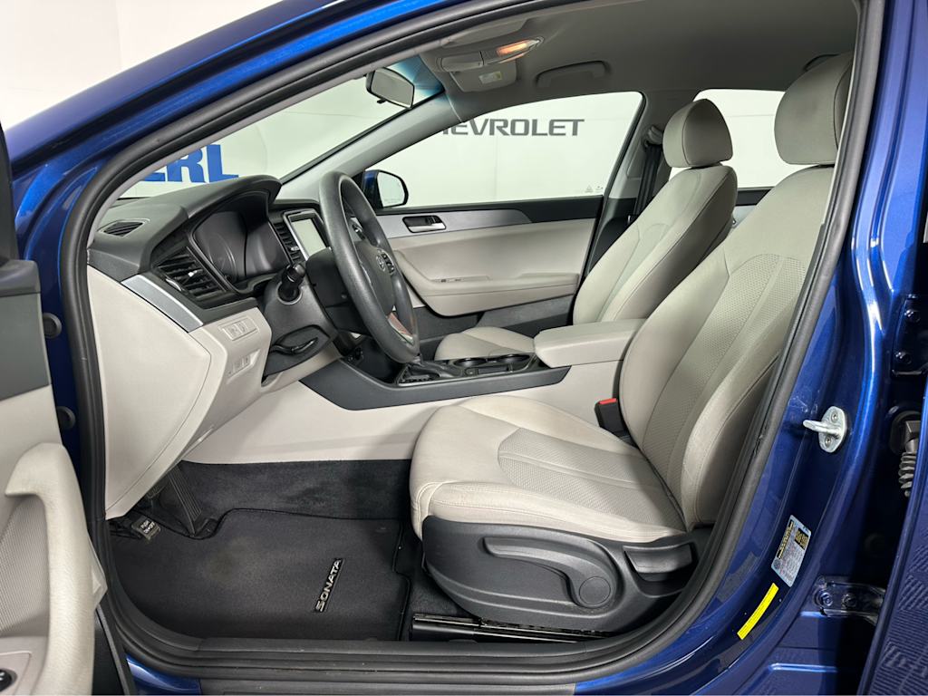 Thumbnail: 2018 Hyundai Sonata - 8