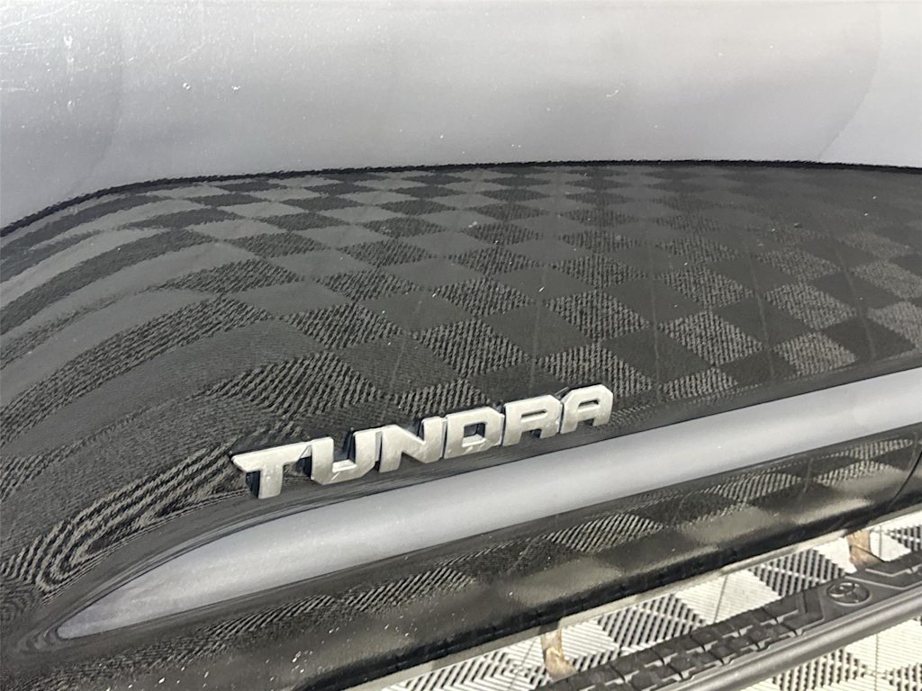 Thumbnail: 2021 Toyota Tundra - 6