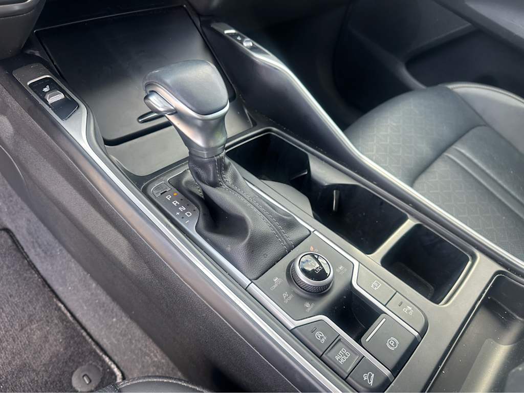 Thumbnail: 2023 Kia Sorento - 12