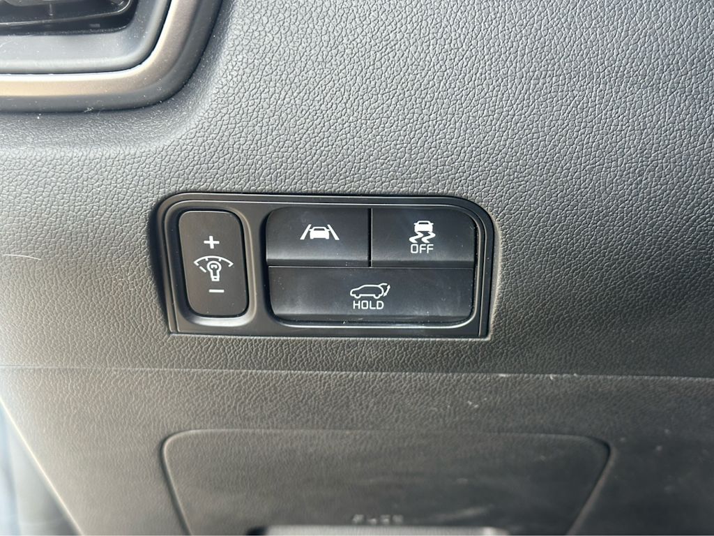 Thumbnail: 2023 Kia Sorento - 20