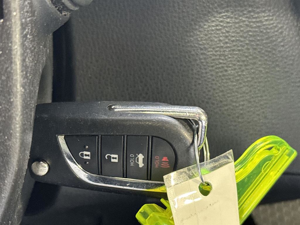 Thumbnail: 2021 Toyota Corolla - 29