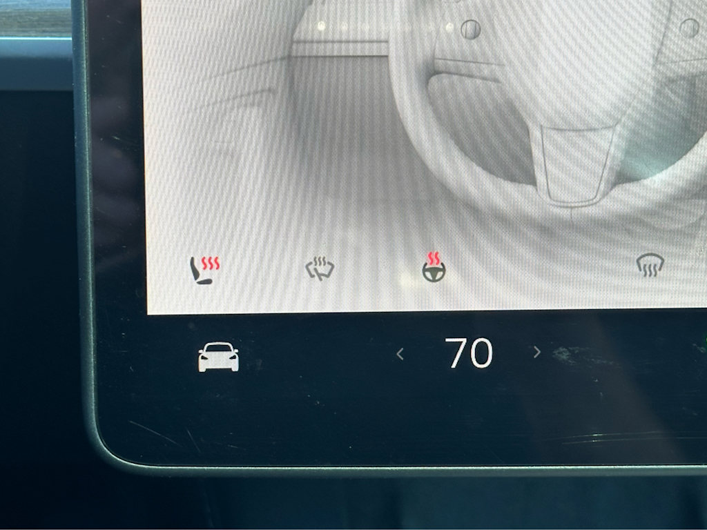 Thumbnail: 2023 Tesla Model 3 - 15