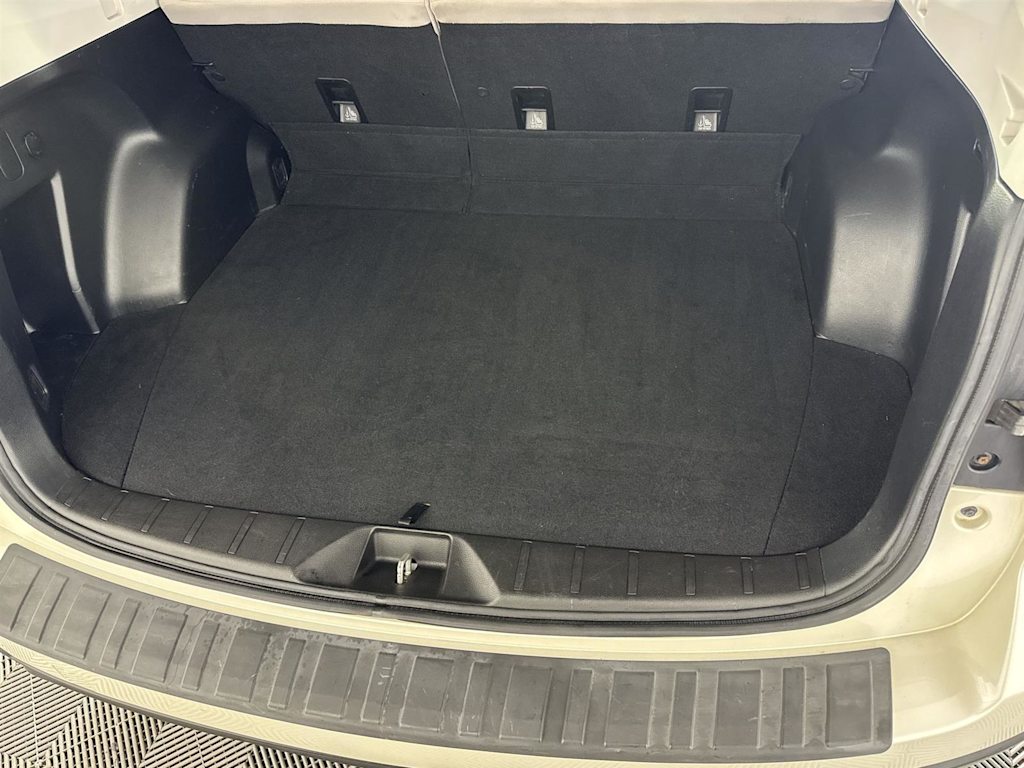 Thumbnail: 2015 Subaru Forester - 13