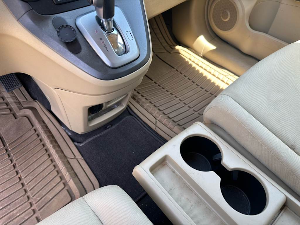 Thumbnail: 2010 Honda CR-V - 17