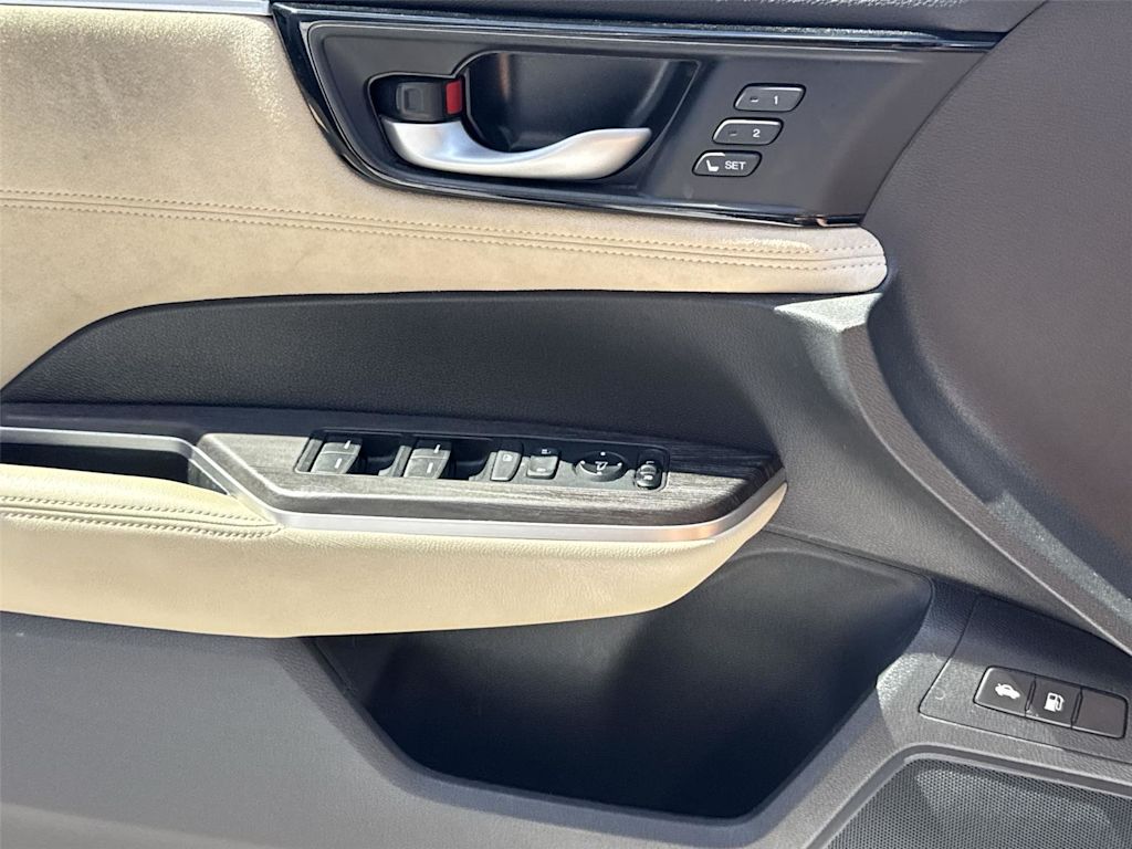 Thumbnail: 2018 Honda Clarity - 20