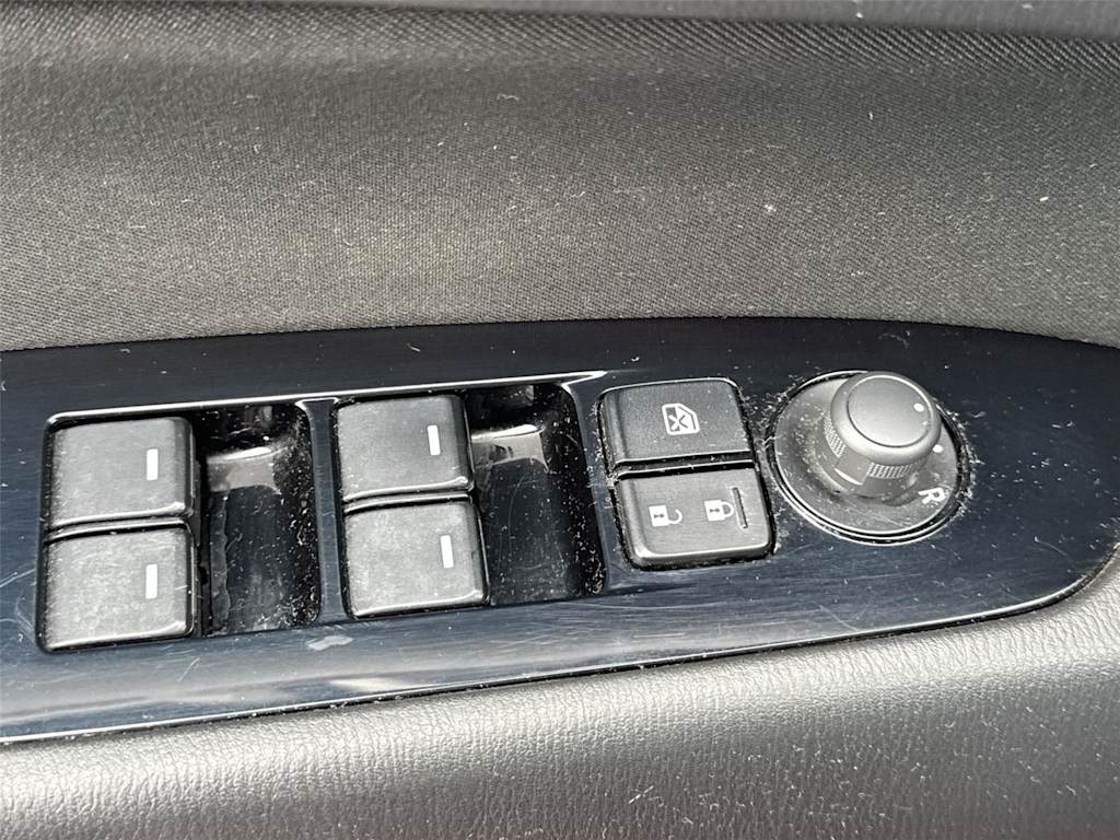 Thumbnail: 2018 Mazda CX-5 - 23