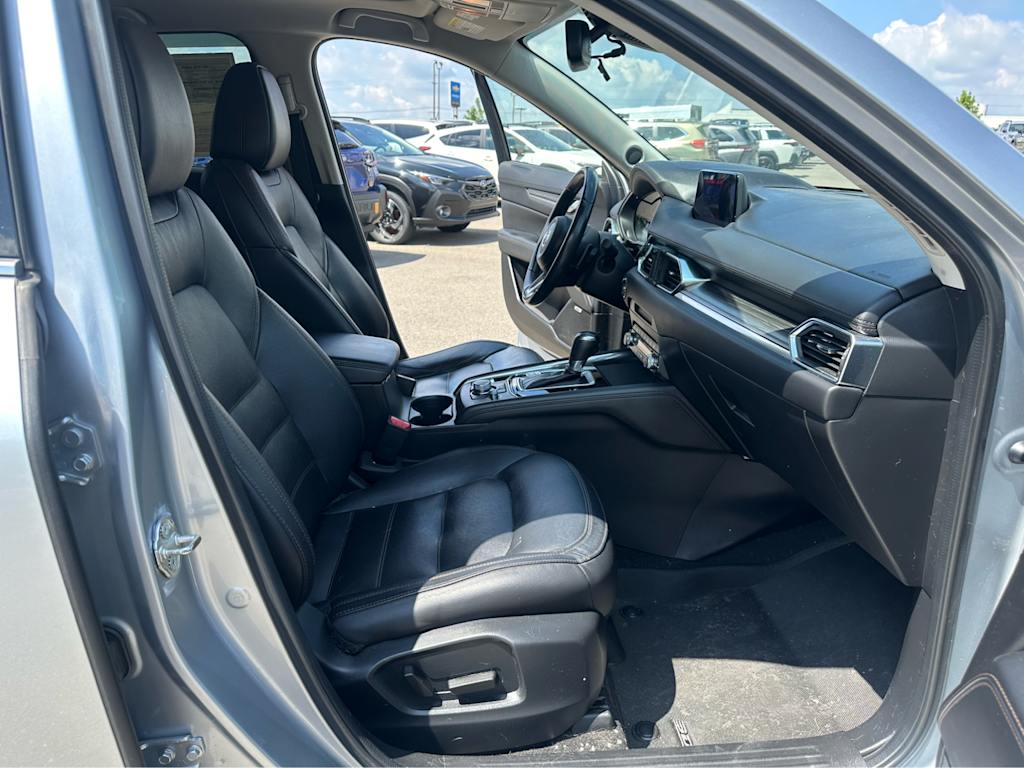 Thumbnail: 2020 Mazda CX-5 - 24