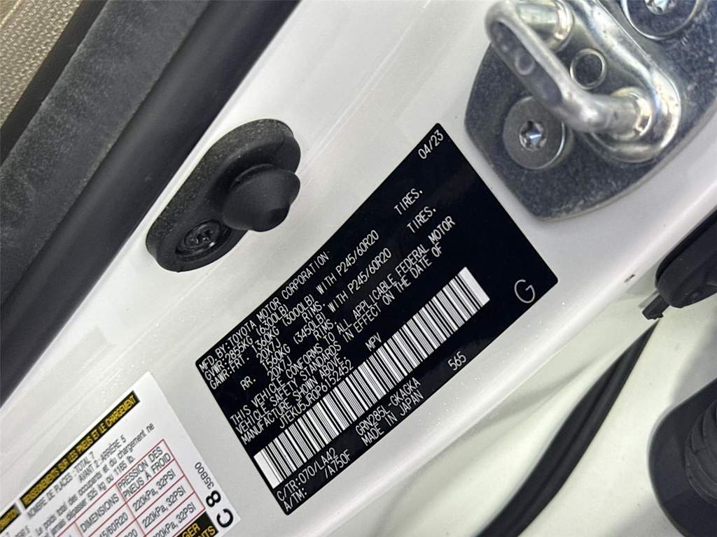 Thumbnail: 2023 Toyota 4Runner - 13