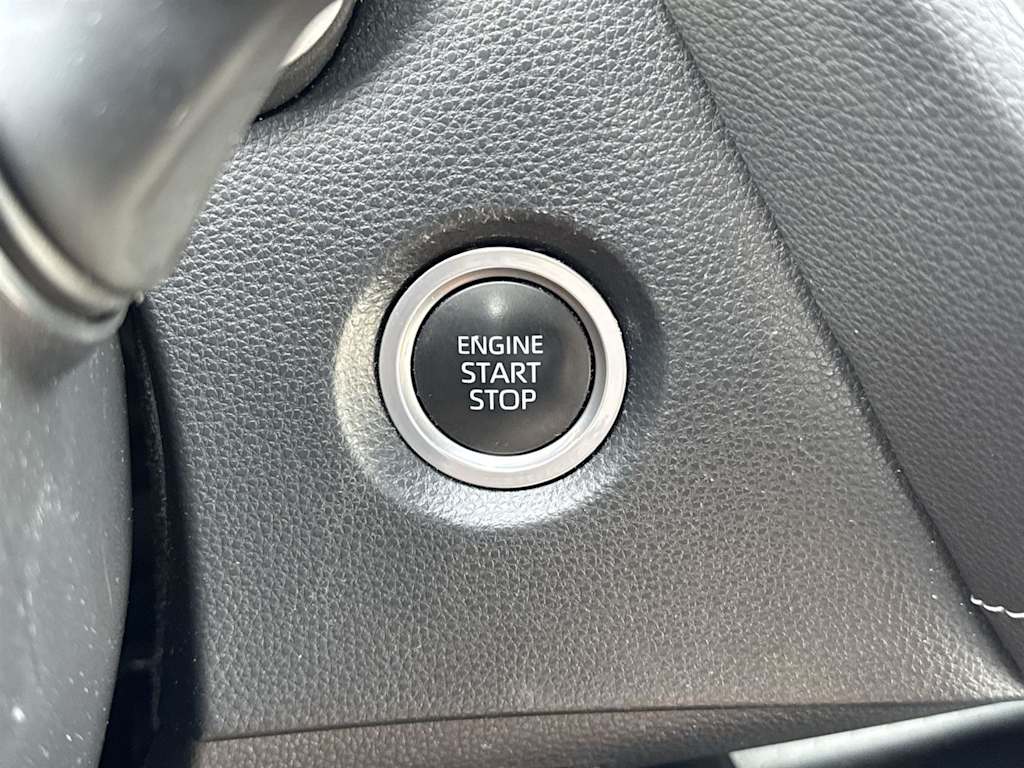 2021 Toyota Corolla XSE 32