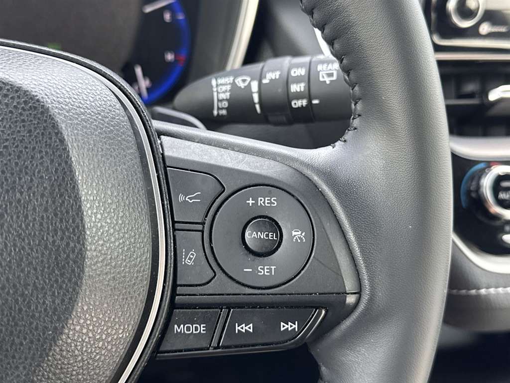 2021 Toyota Corolla XSE 29