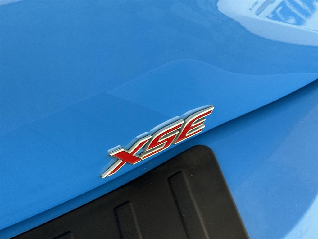 2021 Toyota Corolla XSE 19