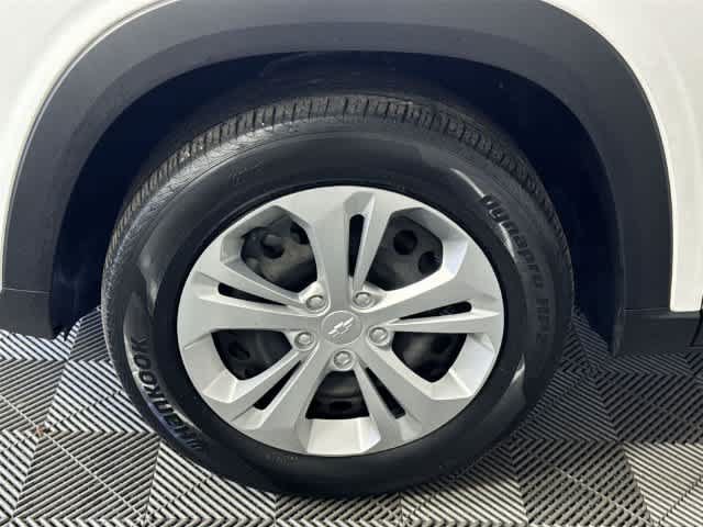 Thumbnail: 2024 Chevrolet Trax - 6