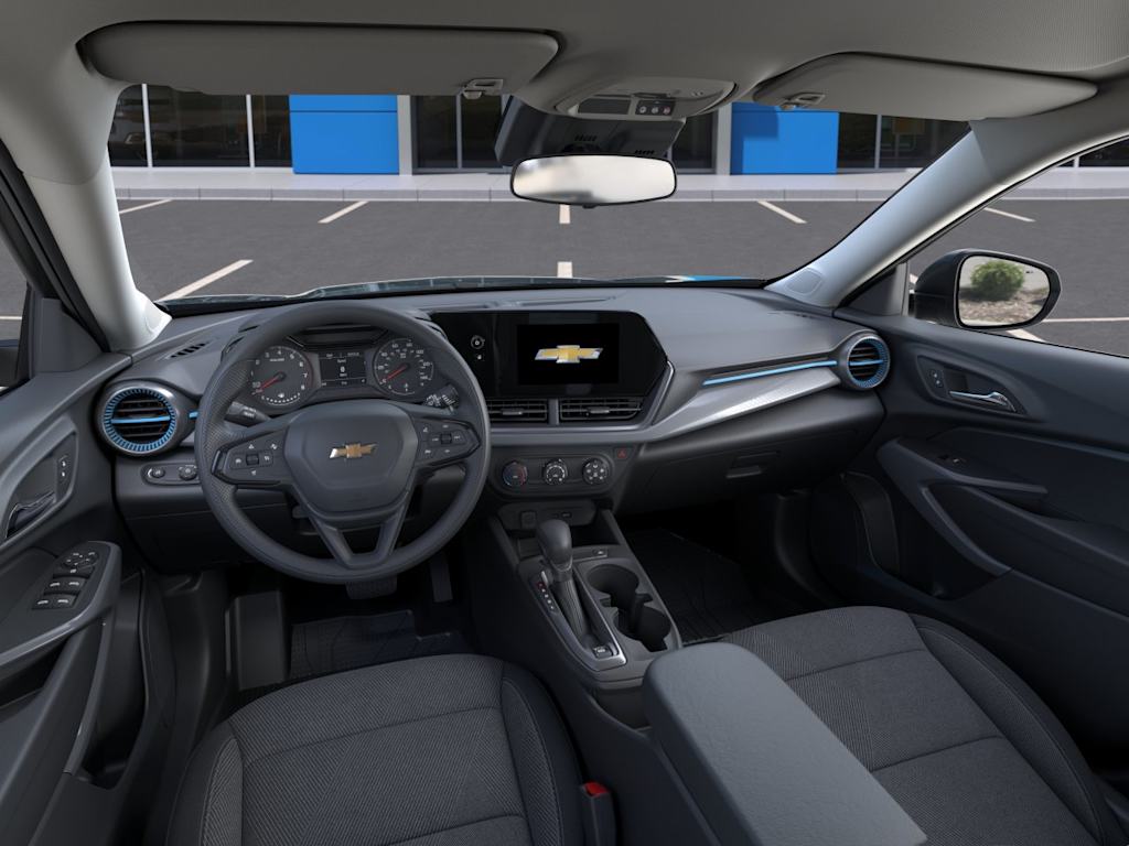 Thumbnail: 2026 Chevrolet Trax - 2
