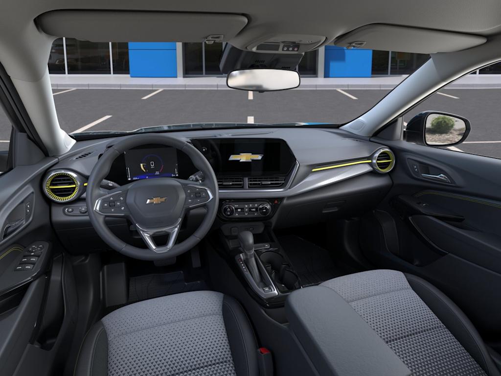 Thumbnail: 2026 Chevrolet Trax - 2