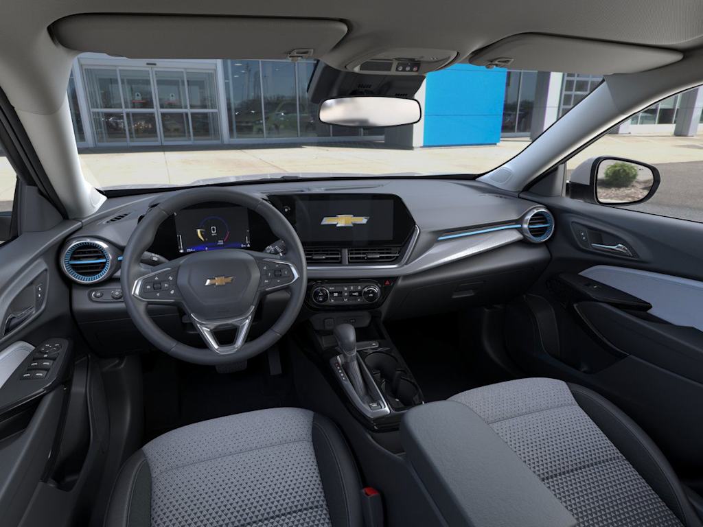 Thumbnail: 2026 Chevrolet Trax - 2