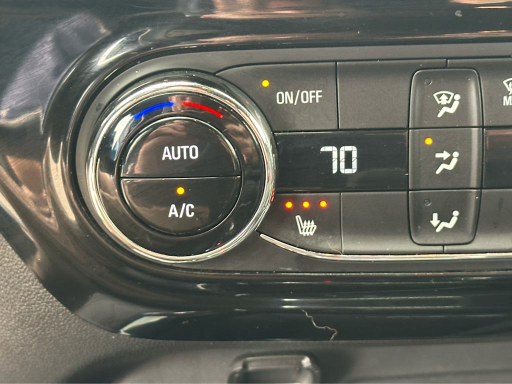 Thumbnail: 2025 Chevrolet Trax - 18