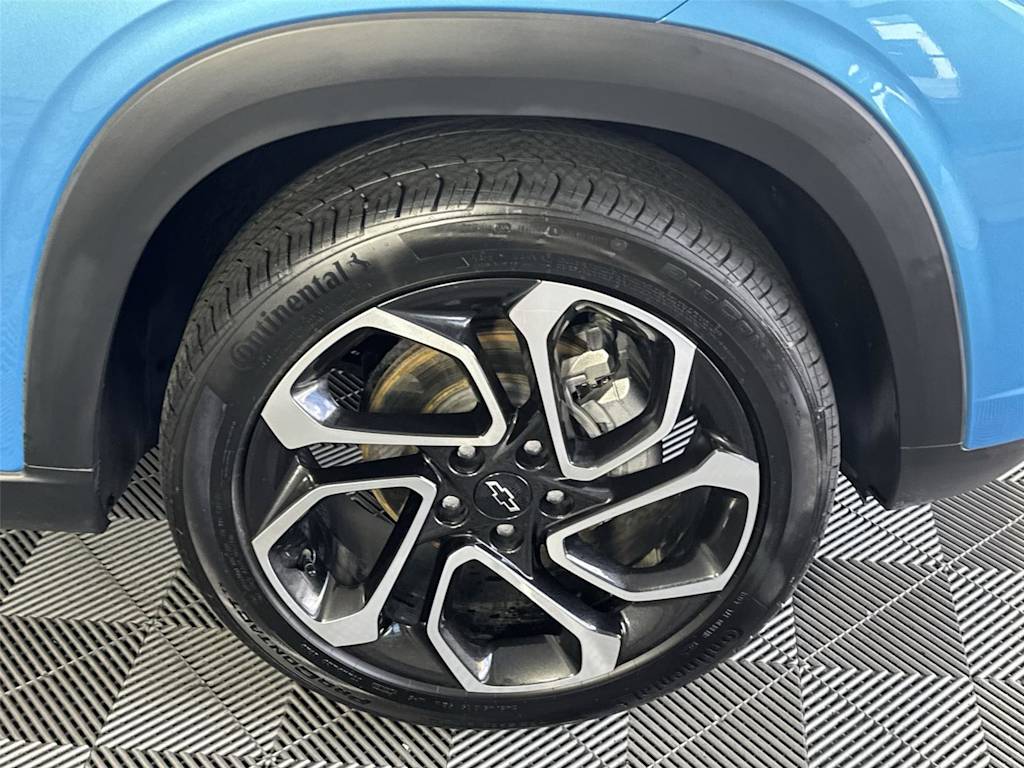 Thumbnail: 2025 Chevrolet Trax - 6