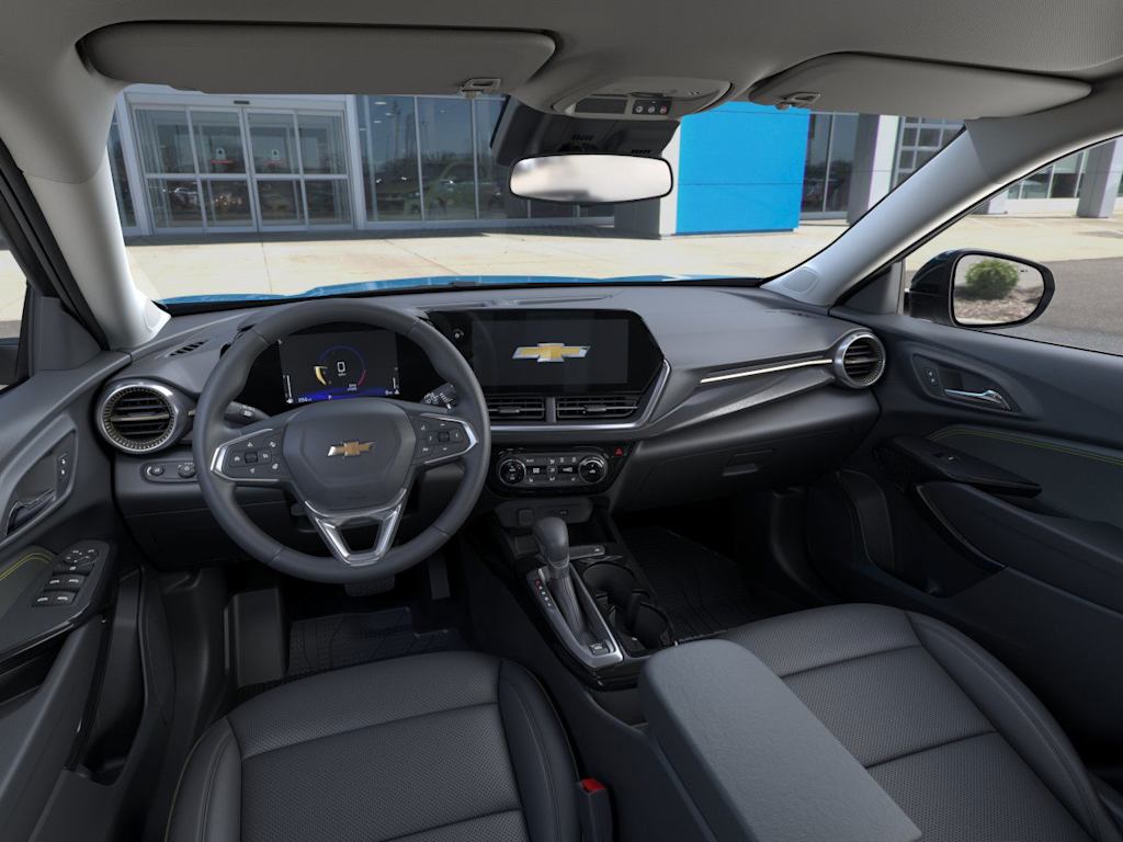 Thumbnail: 2026 Chevrolet Trax - 2