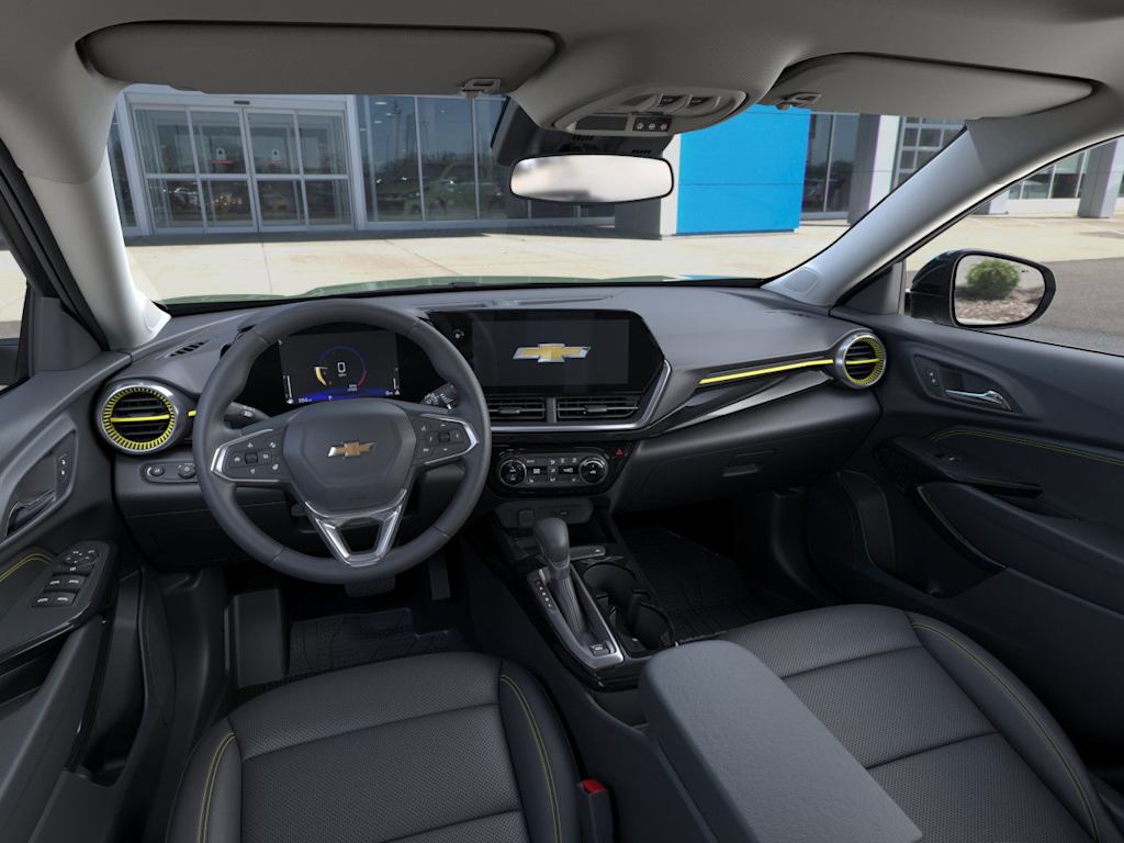 Thumbnail: 2026 Chevrolet Trax - 2