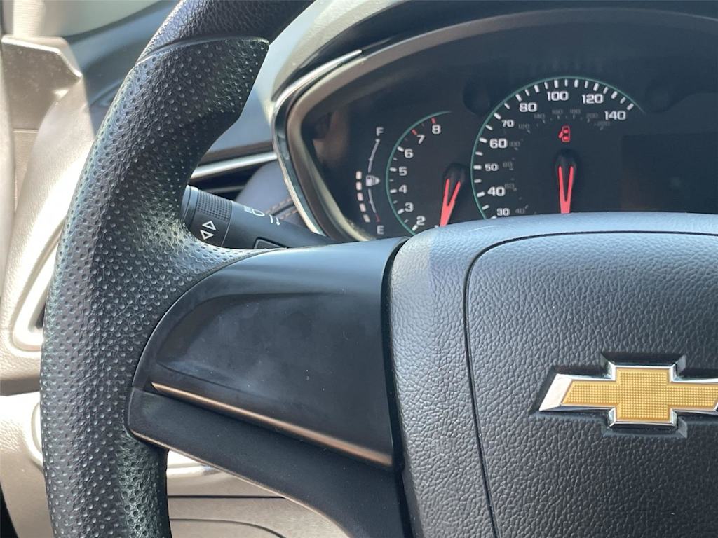Thumbnail: 2020 Chevrolet Trax - 26