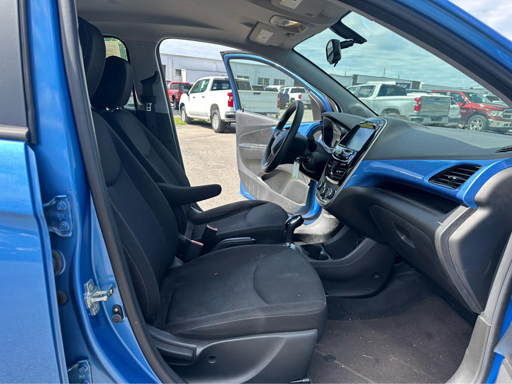 Thumbnail: 2016 Chevrolet Spark - 22