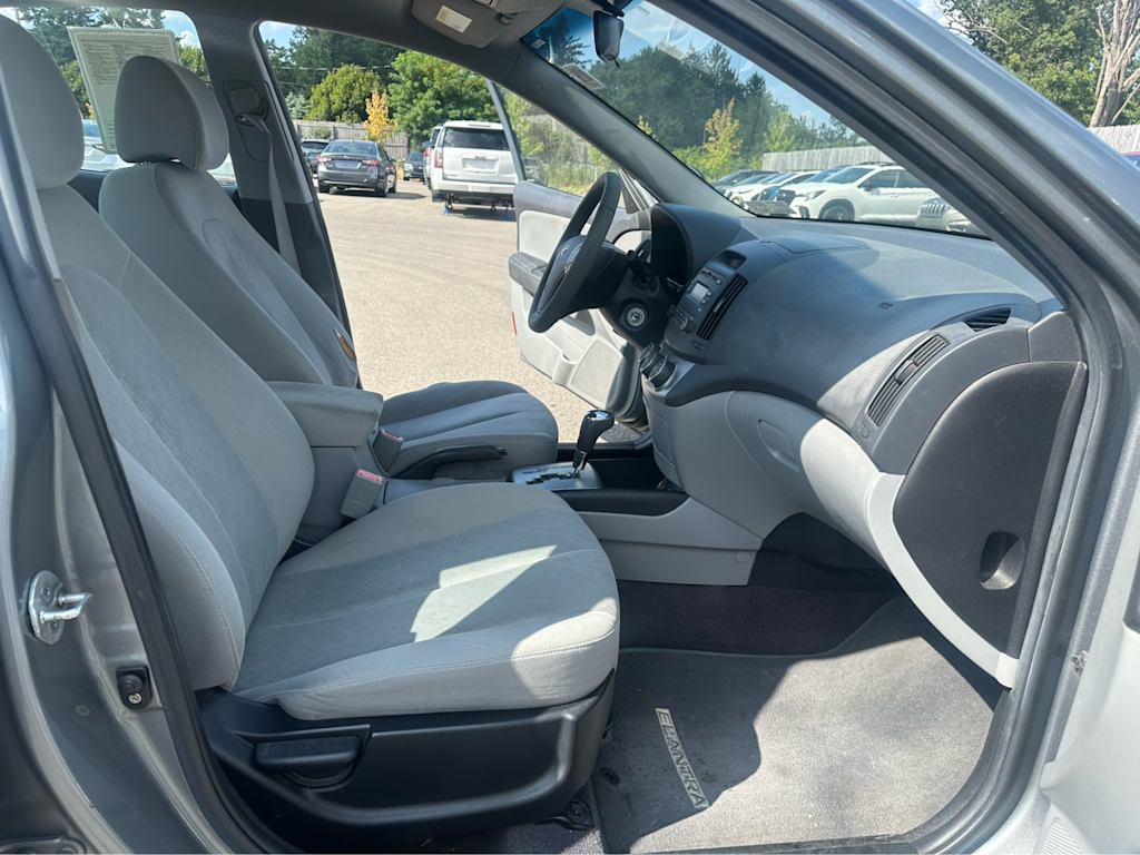 Thumbnail: 2010 Hyundai Elantra - 20