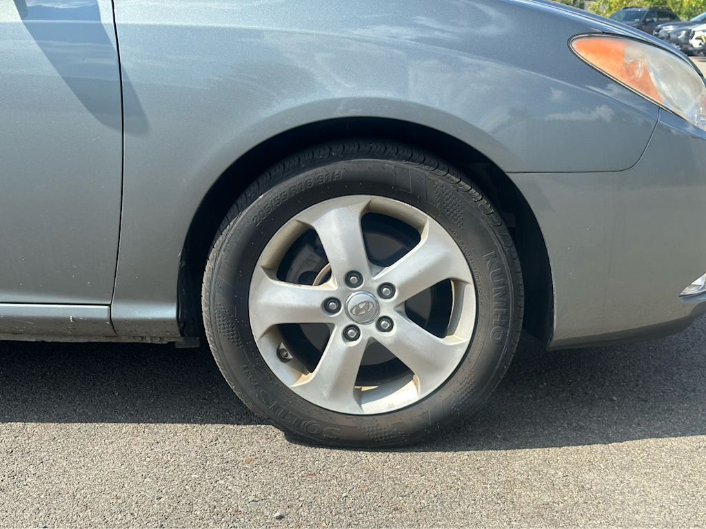 Thumbnail: 2010 Hyundai Elantra - 7
