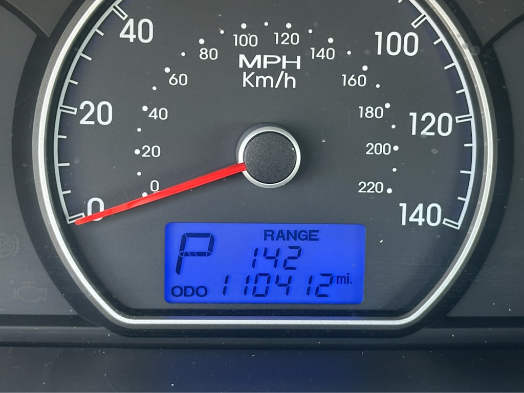 Thumbnail: 2010 Hyundai Elantra - 22