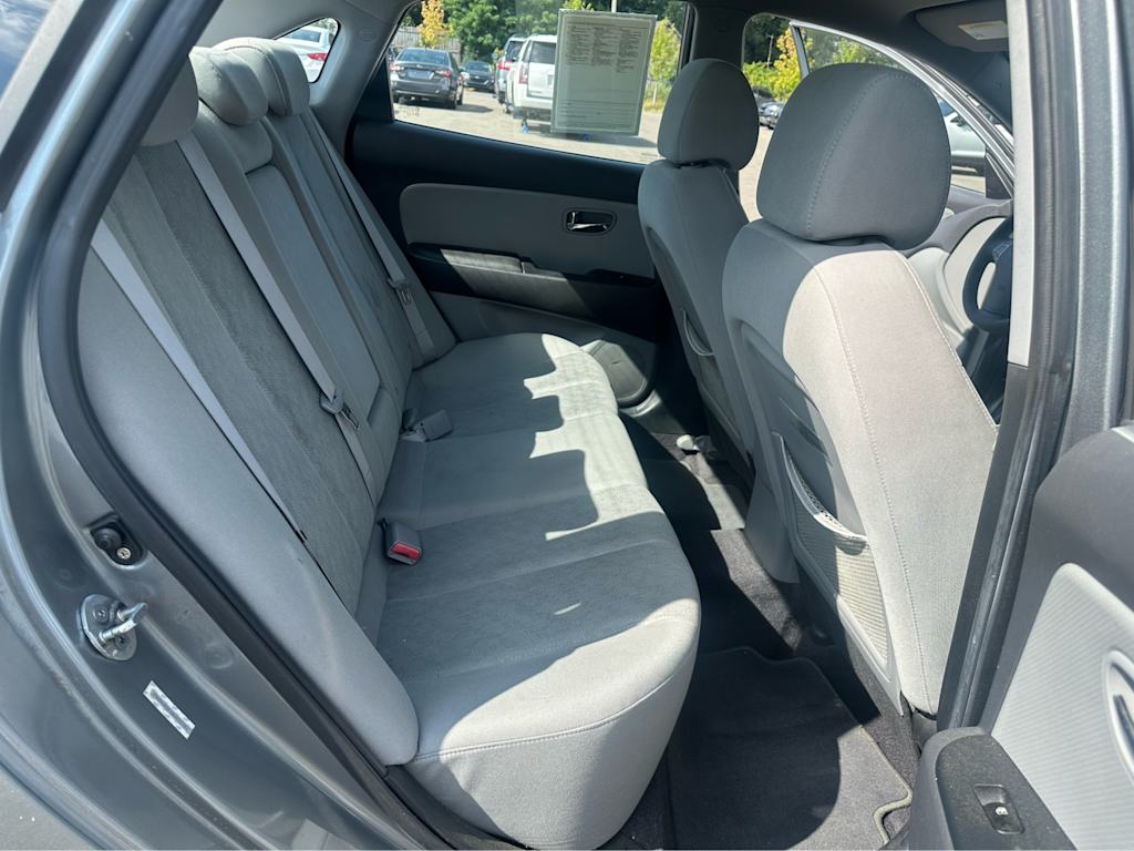 Thumbnail: 2010 Hyundai Elantra - 10