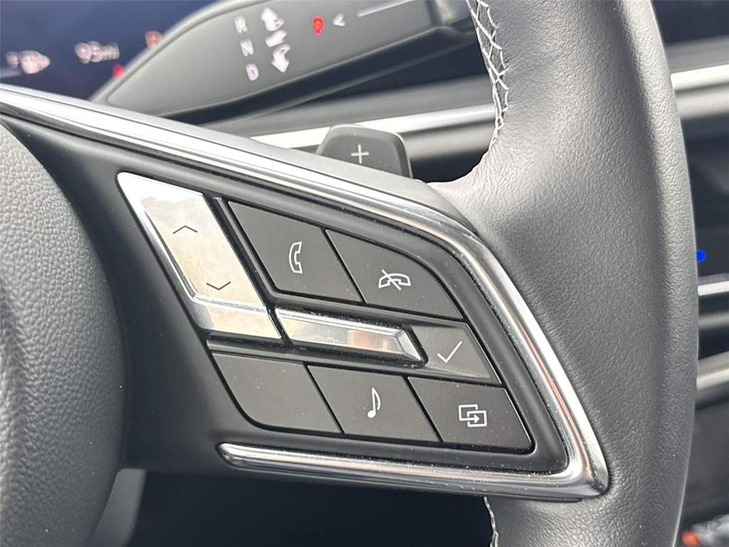 Thumbnail: 2025 Buick Envision - 26