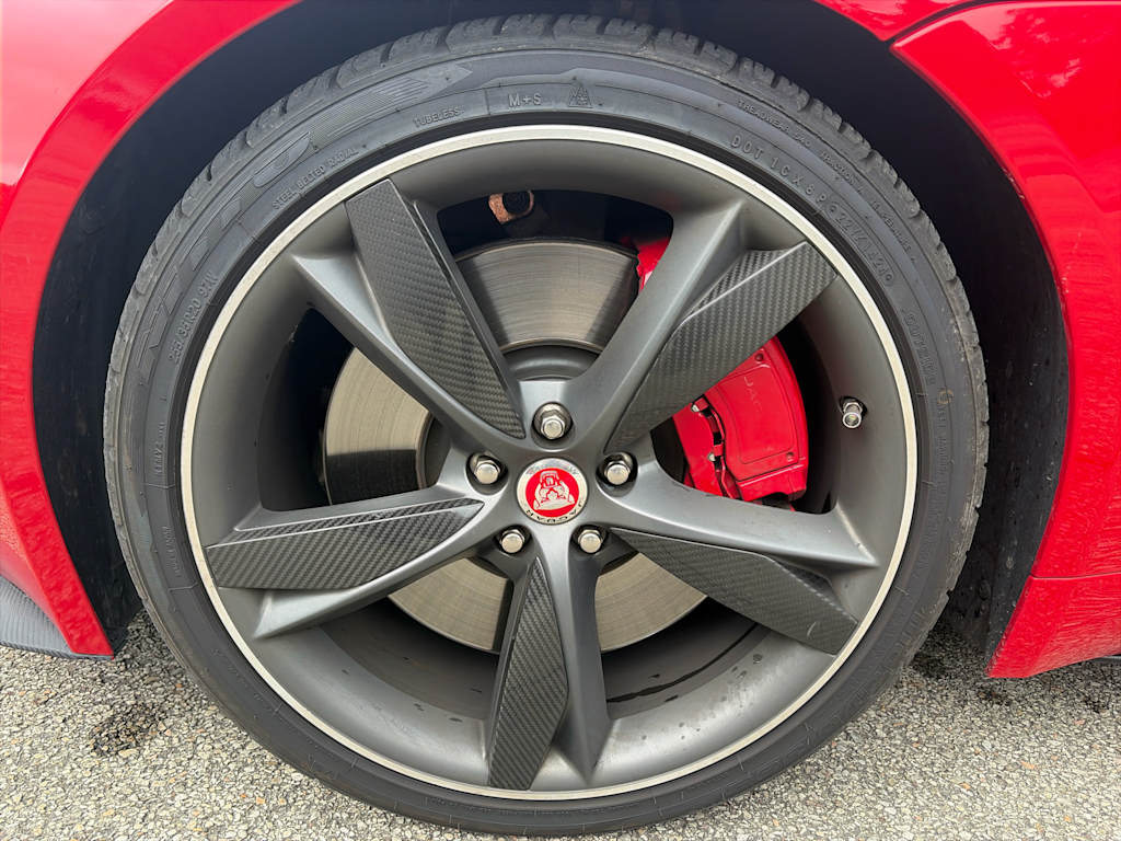 Thumbnail: 2017 Jaguar F-Type - 6