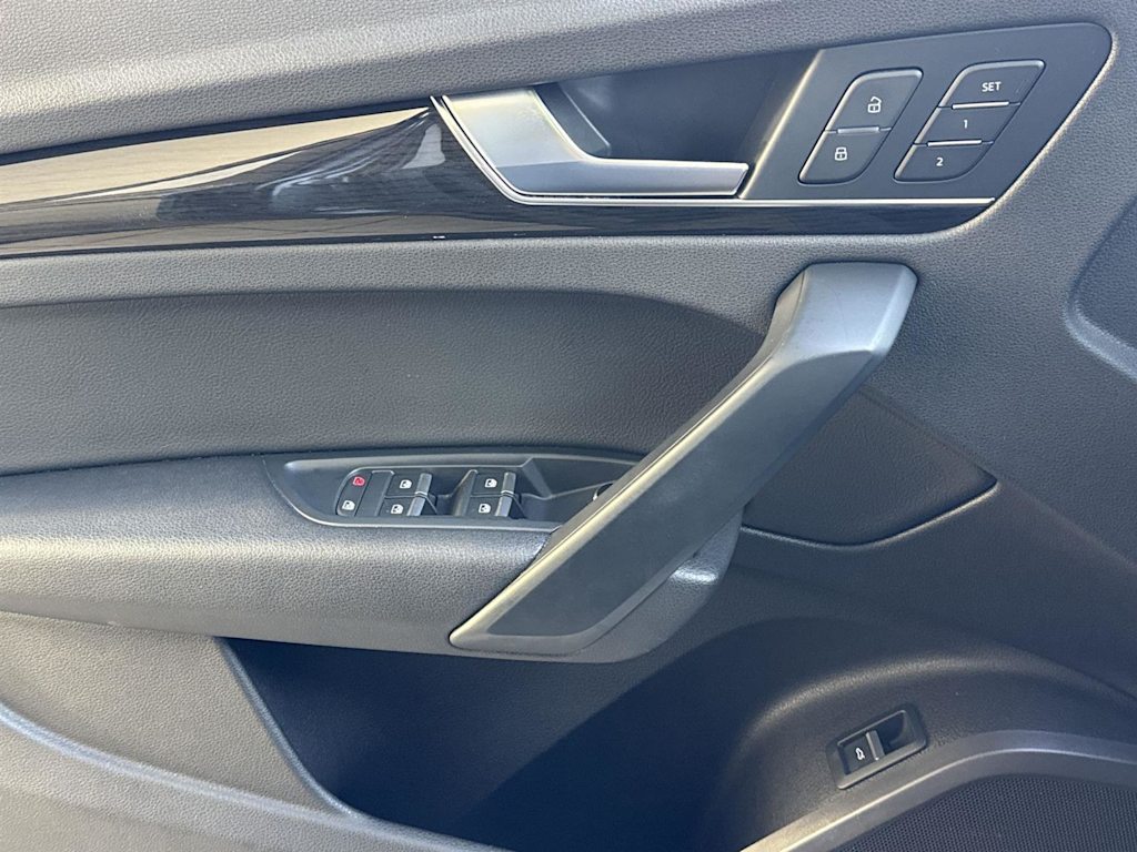 Thumbnail: 2018 Audi Q5 - 24