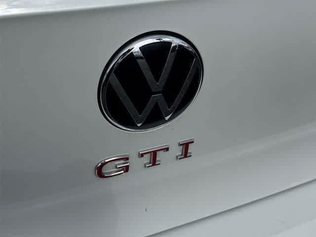 Thumbnail: 2023 Volkswagen Golf - 17