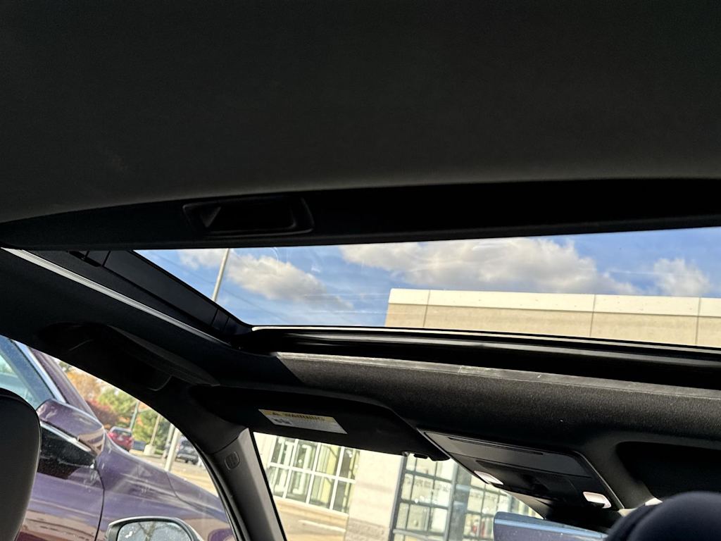 Thumbnail: 2023 Acura Integra - 24