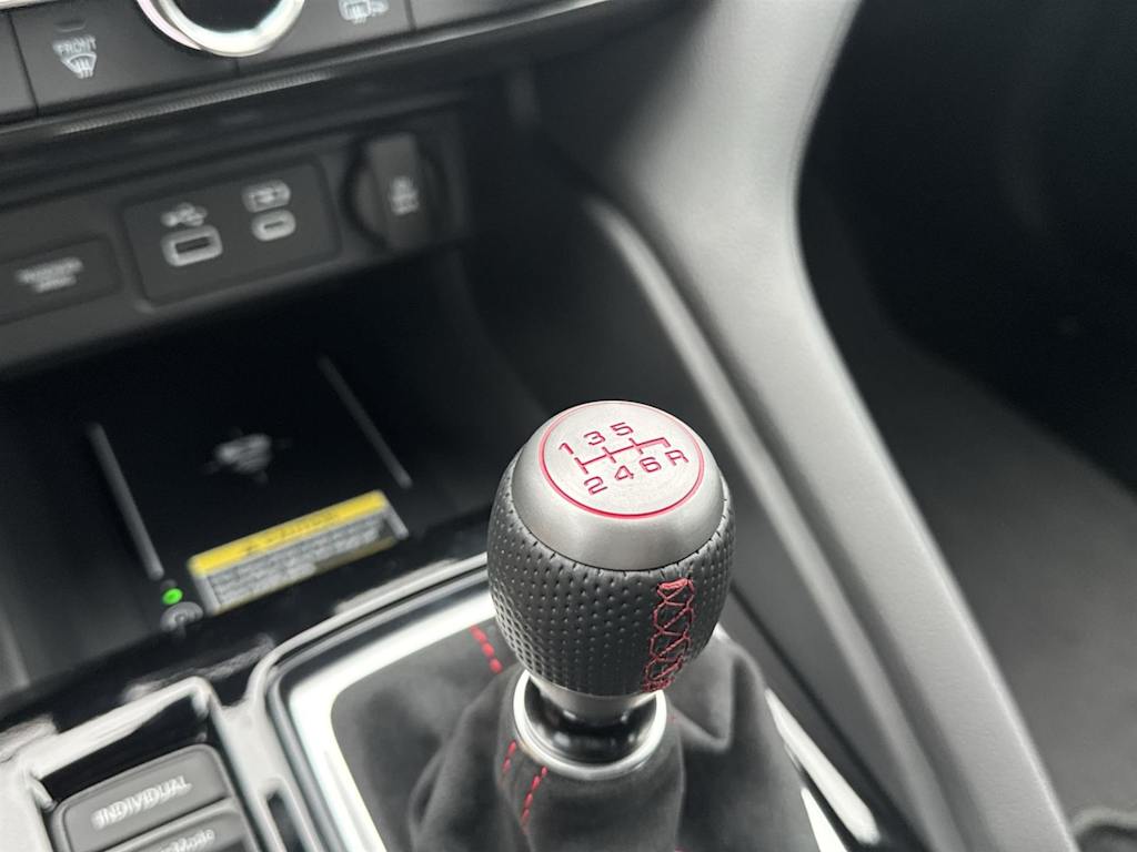 Thumbnail: 2025 Acura Integra - 11