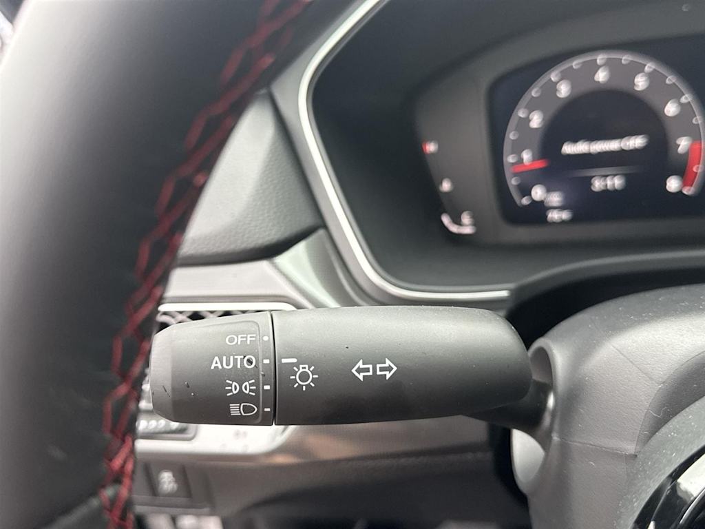 Thumbnail: 2025 Acura Integra - 26